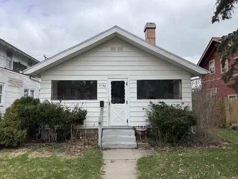1133 Altgeld St, South Bend, IN 46614