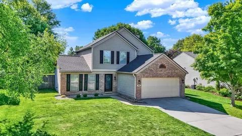 884 Sheffield Dr, Greenwood, IN 46143