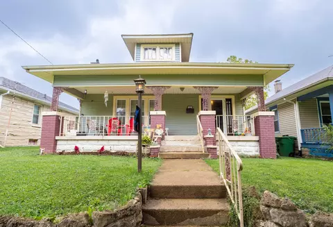 909 S 21st St, New Castle, IN 47362