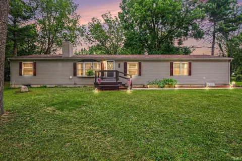 2656 Evergreen Dr, Warsaw, IN 46582
