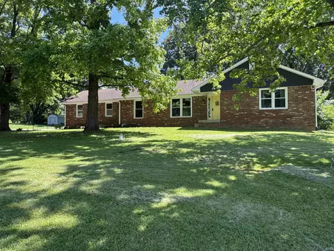 4581 Dogwood Ln, Brownsburg, IN 46112