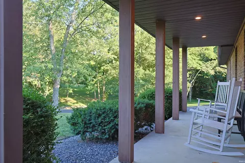 Exterior - 2823 Avoca Eureka Rd, Bedford, IN 47421 photo 8 of 27