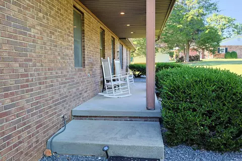 Exterior - 2823 Avoca Eureka Rd, Bedford, IN 47421 photo 7 of 27