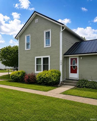 195 E Chestnut St, Waterloo, IN 46793