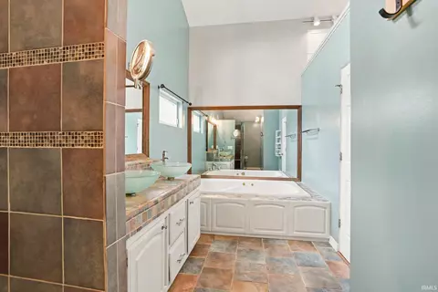 Bath - 12080 Covered Wagon Ct, Granger, IN 46530 photo 2 of 3