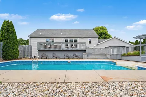 Exterior - 12080 Covered Wagon Ct, Granger, IN 46530 photo 4 of 7