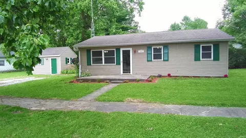 208 N Sheets St, Oxford, IN 47971