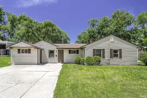 3300 Longlois Dr, Lafayette, IN 47904