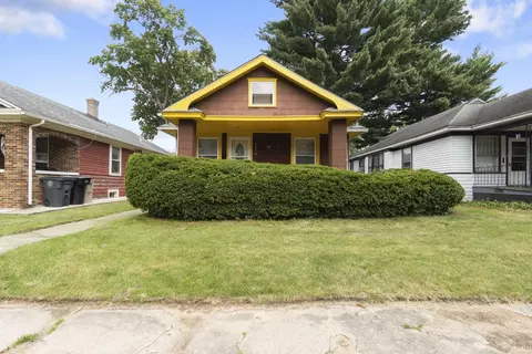 1818 Leer St, South Bend, IN 46613