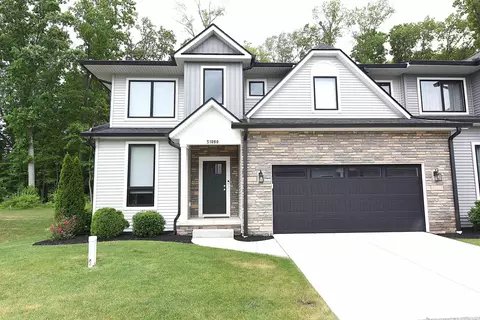 51080 Cherry Rd, Granger, IN 46530
