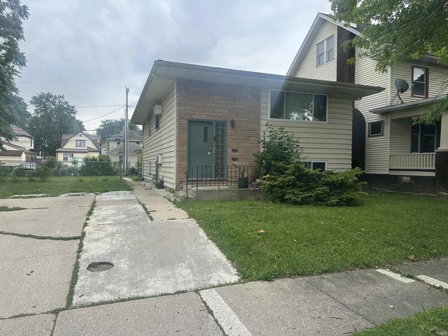 3217 S Harrison St, Fort Wayne, IN 46807