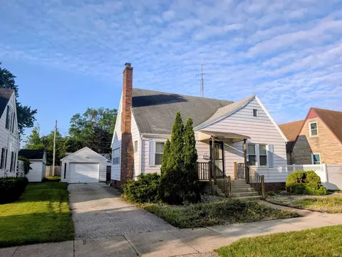 413 Thurman Ave, Michigan City, IN 46360