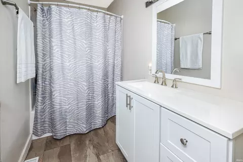 Bath - 1267 E Marigold Dr, Bloomington, IN 47401 photo 2 of 2