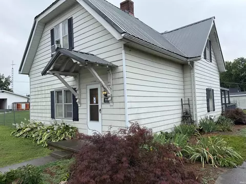 501 E Maple St, Petersburg, IN 47567