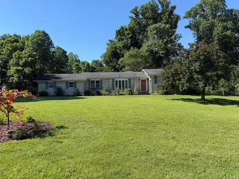 88 Northern Hills Dr, Bedford, IN 47421