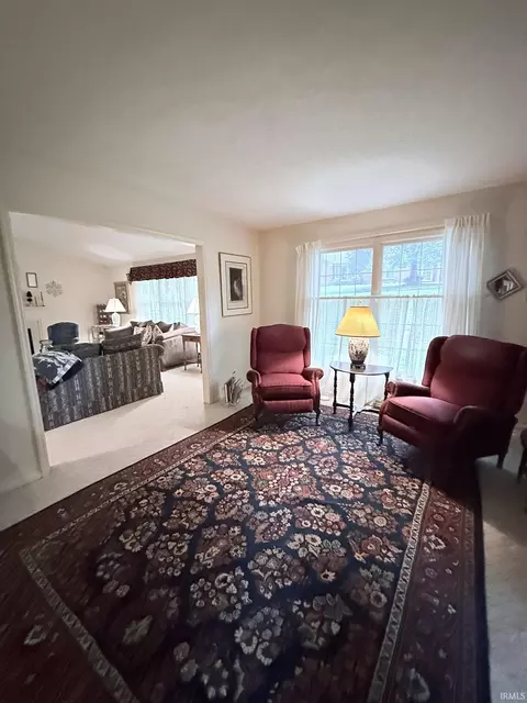 Living - 2629 E Windermere Woods Dr, Bloomington, IN 47401 photo 5 of 6