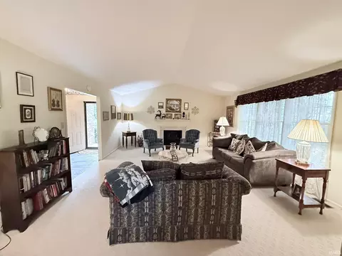 Living - 2629 E Windermere Woods Dr, Bloomington, IN 47401 photo 4 of 6