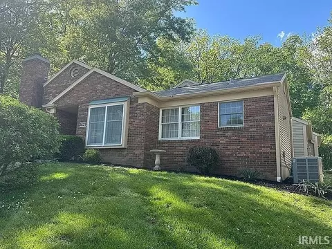 Exterior - 2629 E Windermere Woods Dr, Bloomington, IN 47401 photo 3 of 6