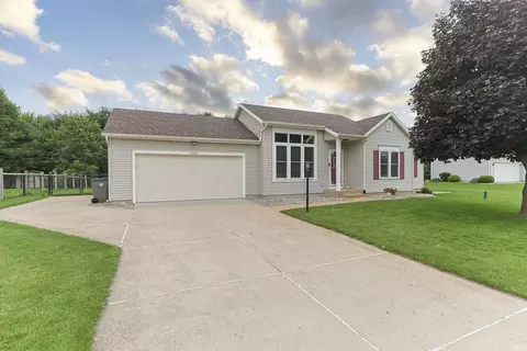 23401 Arbor Pointe Dr, South Bend, IN 46628