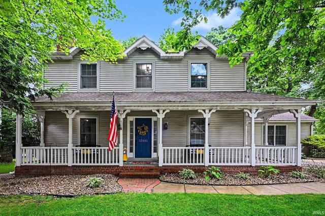 13661 Wood Haven Dr, Granger, IN 46530