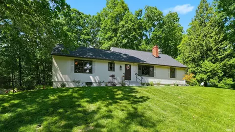 537 E Till Rd, Fort Wayne, IN 46825