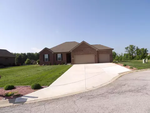 3207 Wingtip Ct, Kokomo, IN 46902