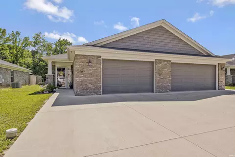 5321 Dauby Unit B Dr, Evansville, IN 47710
