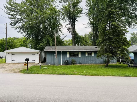 294 Ems C24 Ln, Warsaw, IN 46582