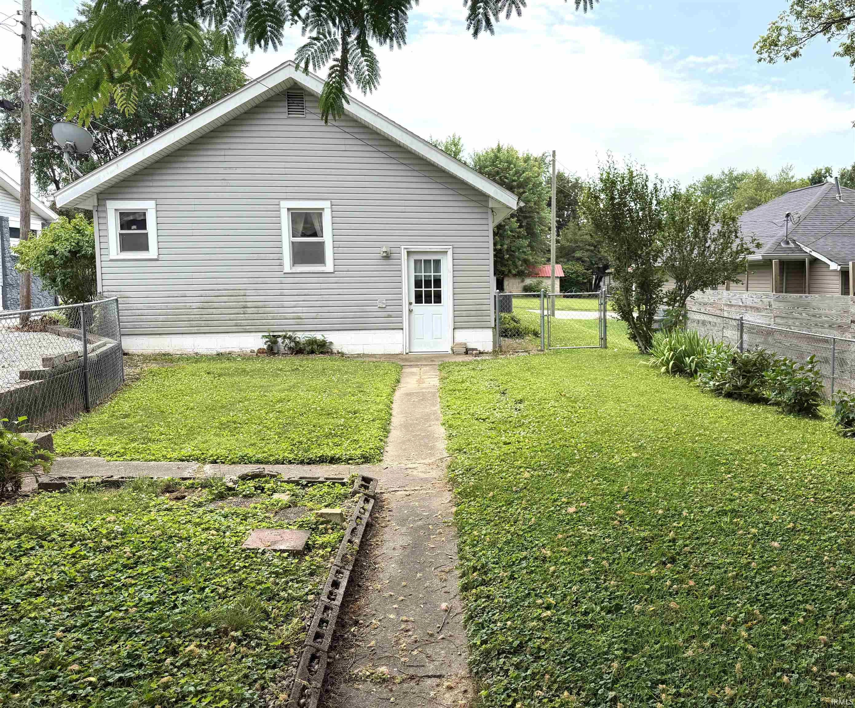 1917 7th St, Bedford, IN 47421 photo 18