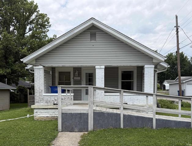 1917 7th St, Bedford, IN 47421