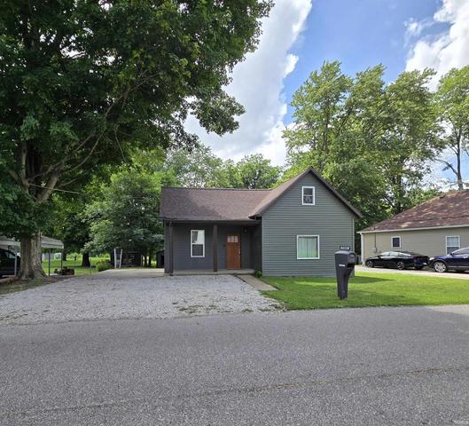 7319 Main St, Wadesville, IN 47638