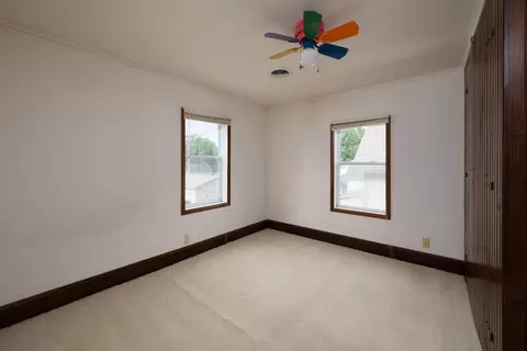 Bedroom - 507 E 9th St, Auburn, IN 46706 photo 5 of 10