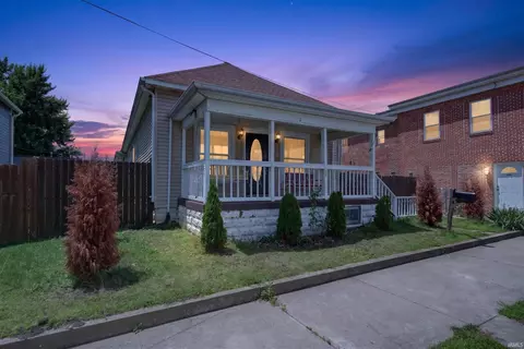 719 Plum St, Logansport, IN 46947
