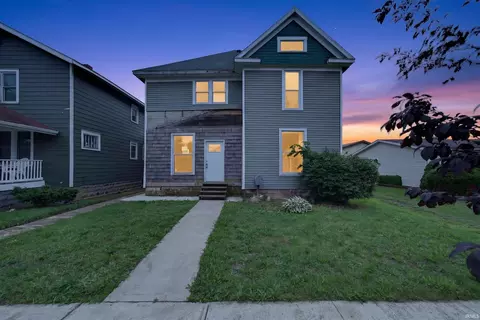 223 W 2nd St, Peru, IN 46970