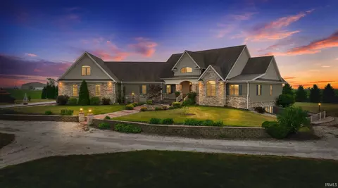 5705 E 30 S, Francesville, IN 47946