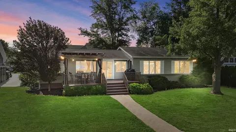 6450 S 070 E, Wolcottville, IN 46795