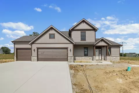 1478 Paradise Cay Cv, Fort Wayne, IN 46818