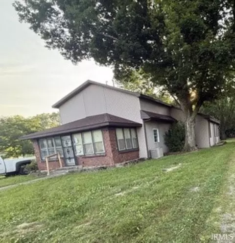 3203 S Meridian St, Marion, IN 46953
