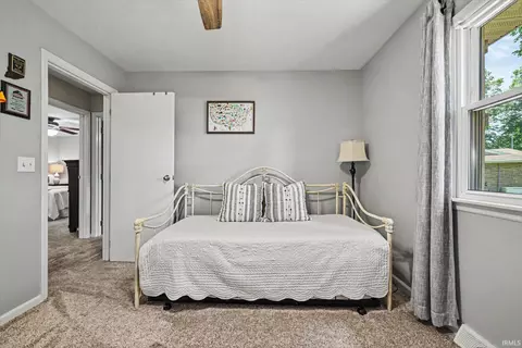Bedroom - 4 Arbor Ct, Nappanee, IN 46550 photo 3 of 3