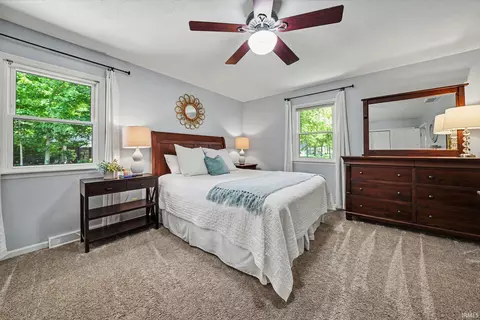 Bedroom - 4 Arbor Ct, Nappanee, IN 46550 photo 1 of 3