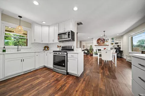 Other - 4 Arbor Ct, Nappanee, IN 46550 photo 3 of 6