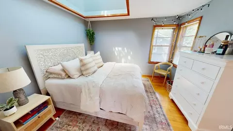 Bedroom - 425 E Dodds St, Bloomington, IN 47401 photo 3 of 4