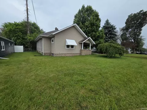 1608 Sheridan St, South Bend, IN 46628
