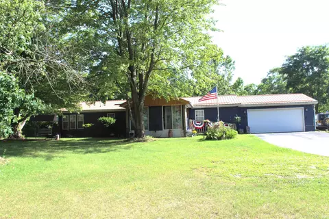 3335 W Loon Lake Rd, Angola, IN 46703
