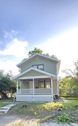 2820 Radcliffe Dr, Fort Wayne, IN 46806