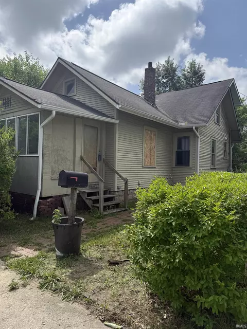 411 Middlebury St, Elkhart, IN 46514
