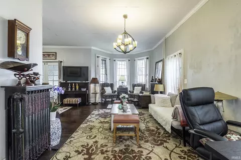 Living - 112 E Main St, Wabash, IN 46992 photo 6 of 6