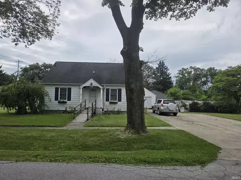 19700 Hildebrand St, South Bend, IN 46614