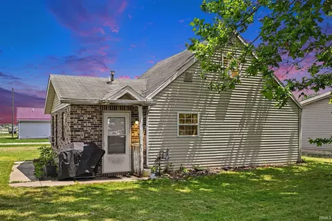 501 S Summit St, Nappanee, IN 46550