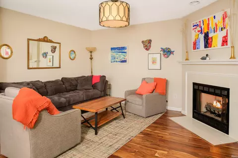 Living - 2145 S White Tail Run, Bloomington, IN 47401 photo 3 of 4
